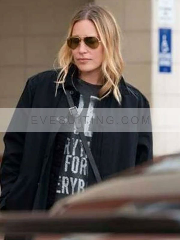 Piper Perabo Black Jacket