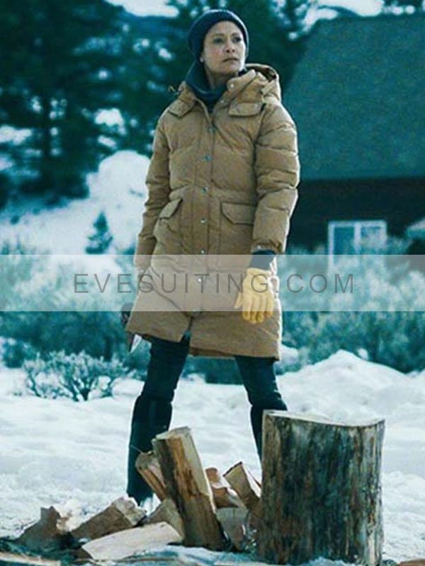 Thandiwe Newton God’s Country 2022 Film Sandra Beige Puffer Coat