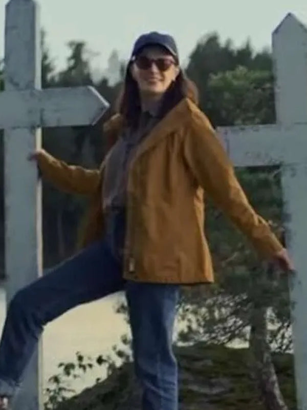 Aisling Bea Yellow Jacket