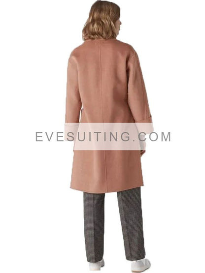 Alexandra Breckenridge Virgin River S04 Melinda Monroe Pink Coat