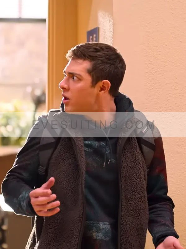 Ben Gross Never Have I Ever S03 Shearling Vest