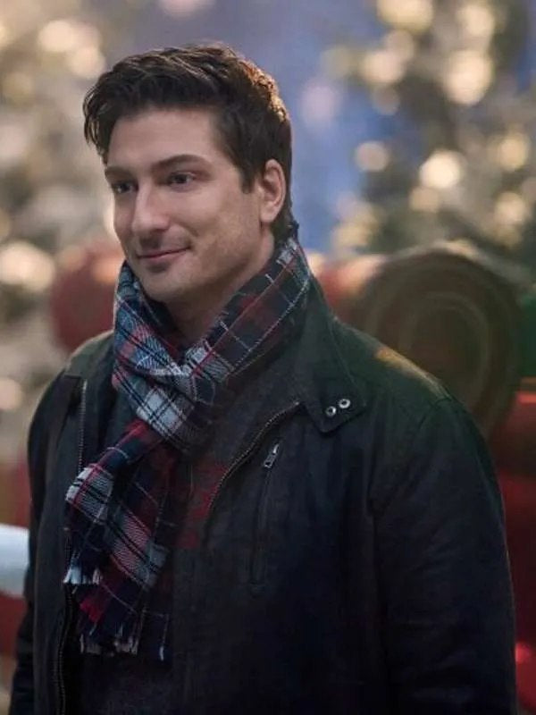 Daniel Lissing Black Jacket