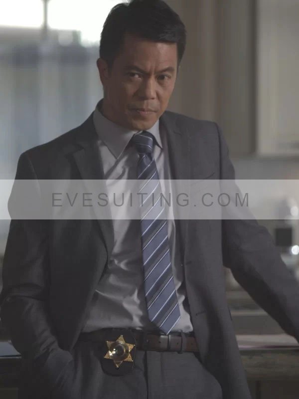 Detective Ban Lee The Ravine 2022 Grey Blazer