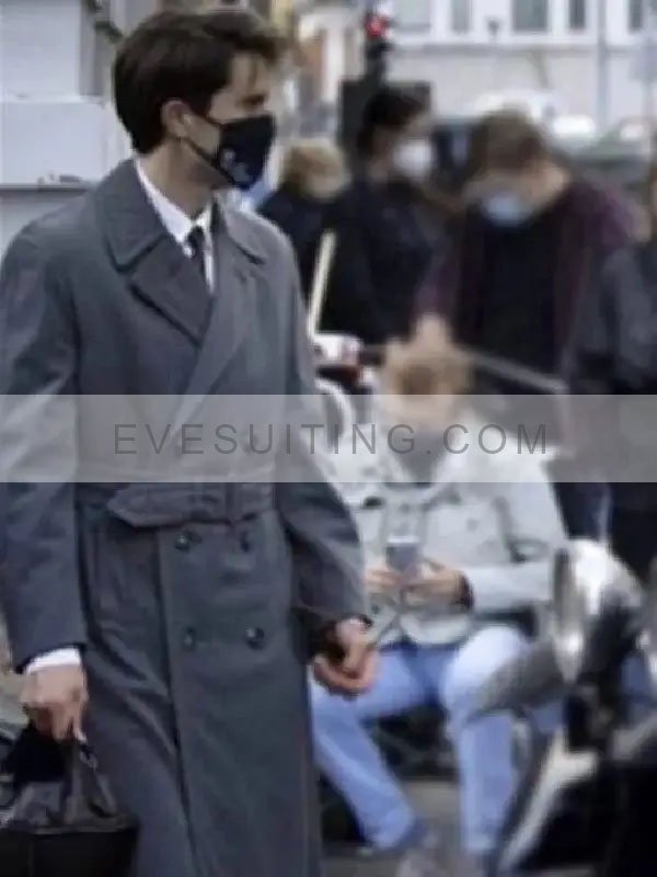 Fauvel Bravo Mrs. Harris Goes to Paris 2022 Coat