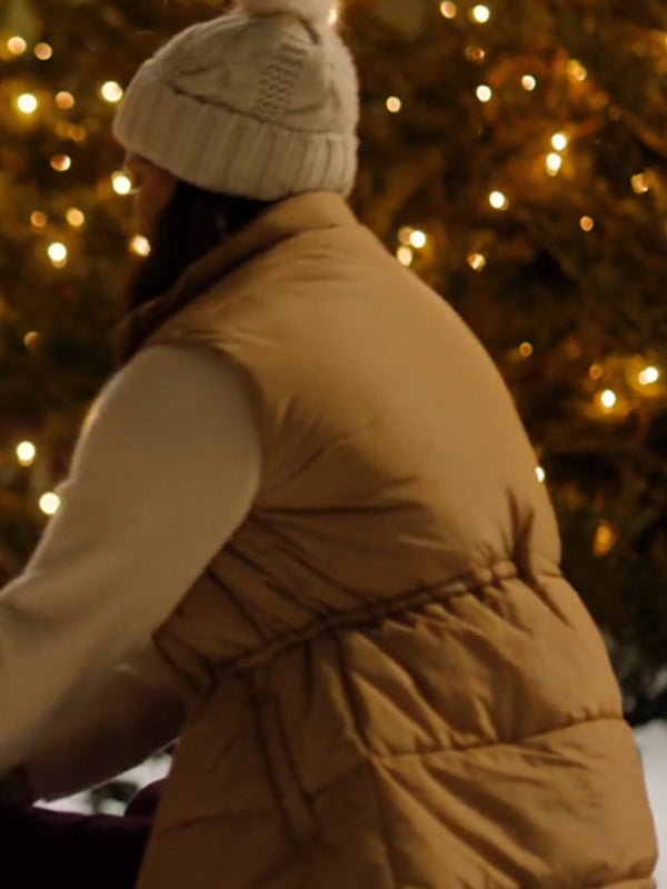 Jeananne Goossen Mom’s Christmas Boyfriend Puffer Vest