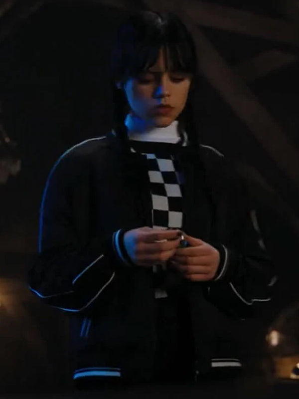 Jenna Ortega Addams Wednesday