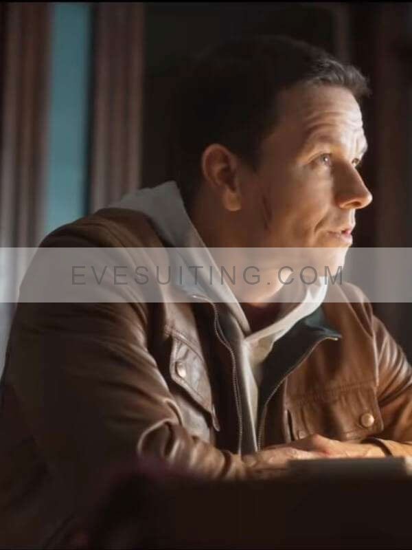 Mark Wahlberg Spenser Confidential Brown Jacke