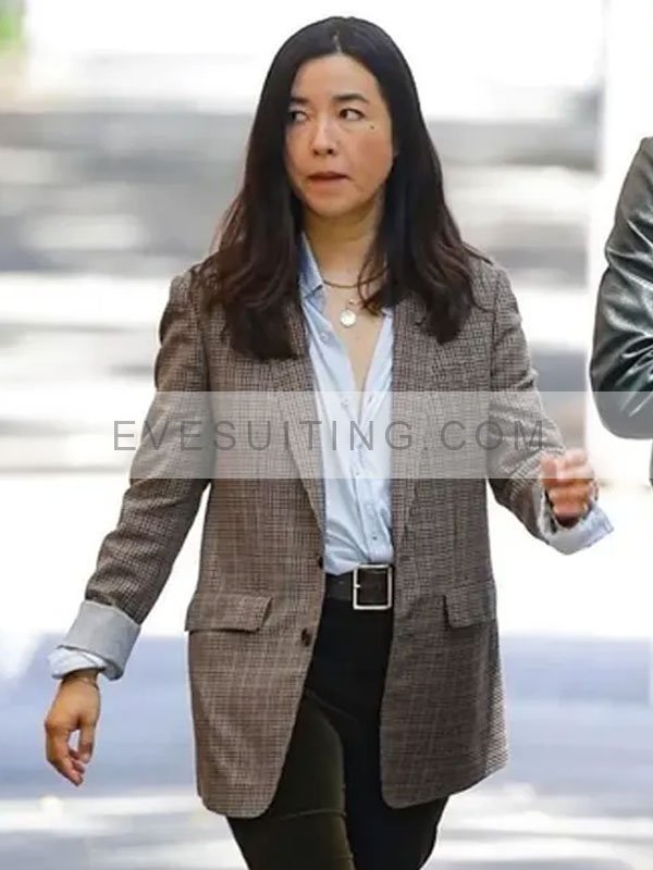 Maya Erskine Mr. & Mrs. Smith 2024 Blazer