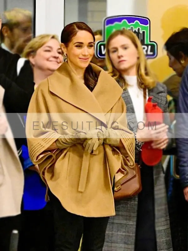 Sentaler Meghan Markle Coat
