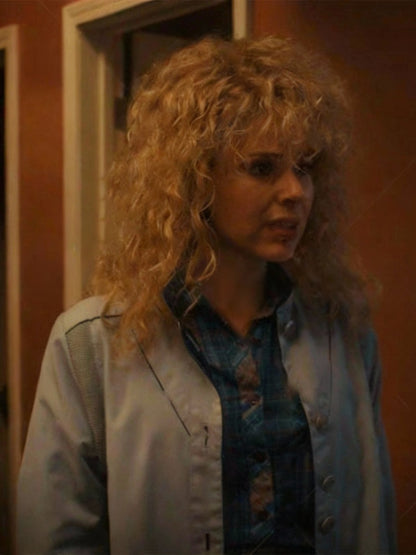 Stranger Things S04 Karen Wheeler Coat