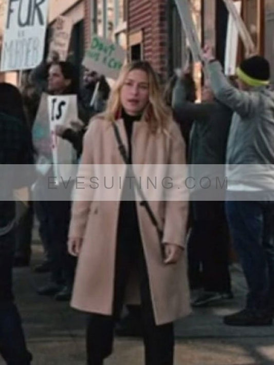 Summer Higgins Yellowstone Beige Coat