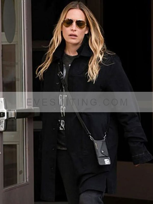 Summer Higgins Yellowstone Season 4 Black Jacket