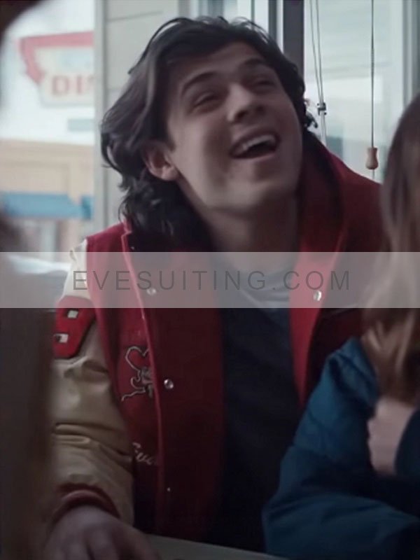 Tomaso Sanelli Thanksgiving 2023 Evan Red Hooded Jacket