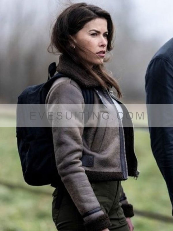 Tracker 2024 Sofia Pernas Shearling Jacket