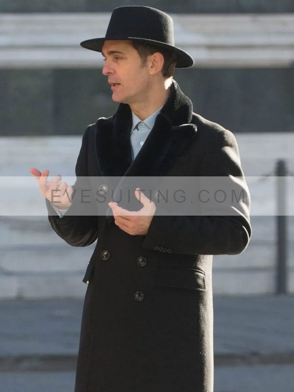 Tv series Pedro Alonso Season 5 Black Berlin Coat