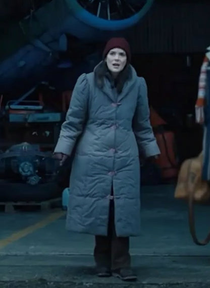 Winona Ryder Stranger Things Season 04 Joyce Byers Grey Coat