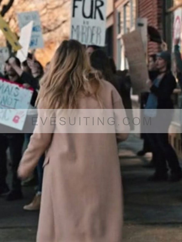 Yellowstone S04 Summer Higgins Beige Coat