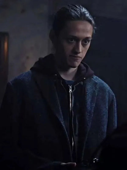 Xavier Thorpe Wednesday 2022 Percy Hynes Grey Trench Wool Coat