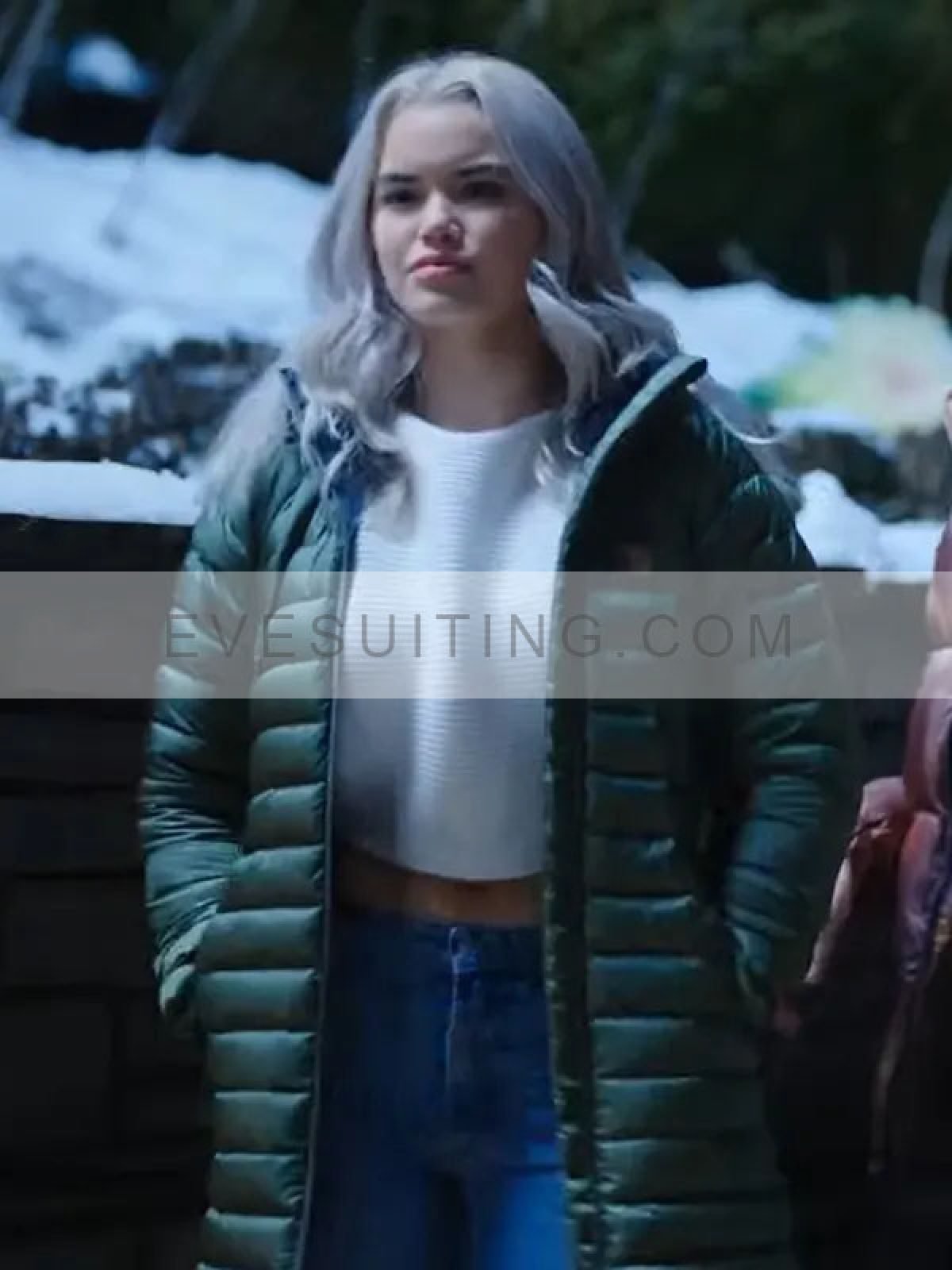 Vivian Lee 1UP 2022 Paris Berelc Green Puffer Hooded Coat