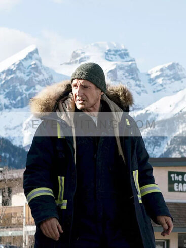 Liam Neeson Film The Ice Road 2021 Mike Blue Jacket