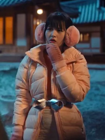 Ryu Han Bi XO Kitty Season 2 Eunice Pink Puffer Coat