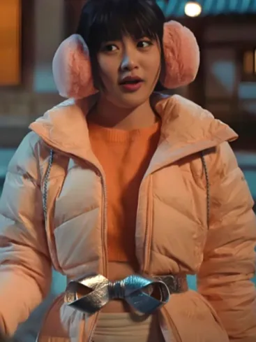 XO Kitty Season 2 Ryu Han Bi Pink Puffer Coat